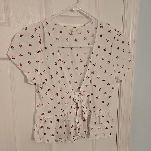 Floral White Blouse with Red Accents - Picture 1 of 4